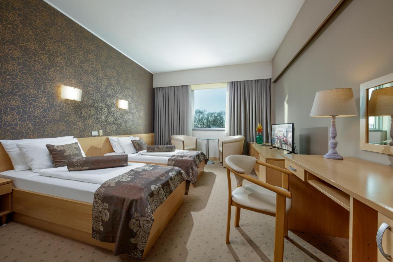 Hotel Zovko Zagreb 세스베트 외부 사진