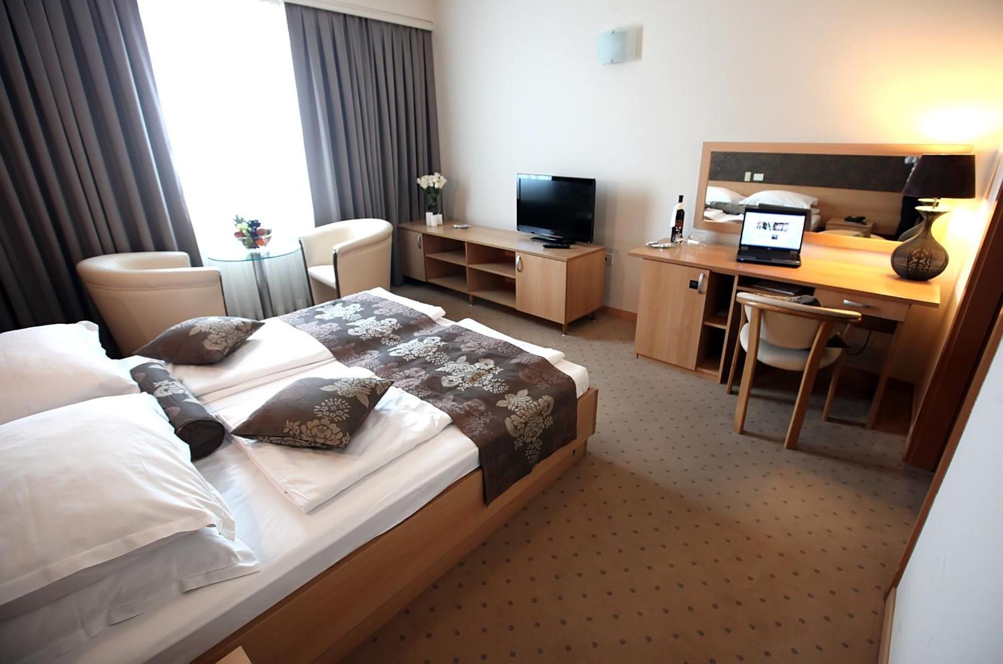 Hotel Zovko Zagreb 세스베트 외부 사진