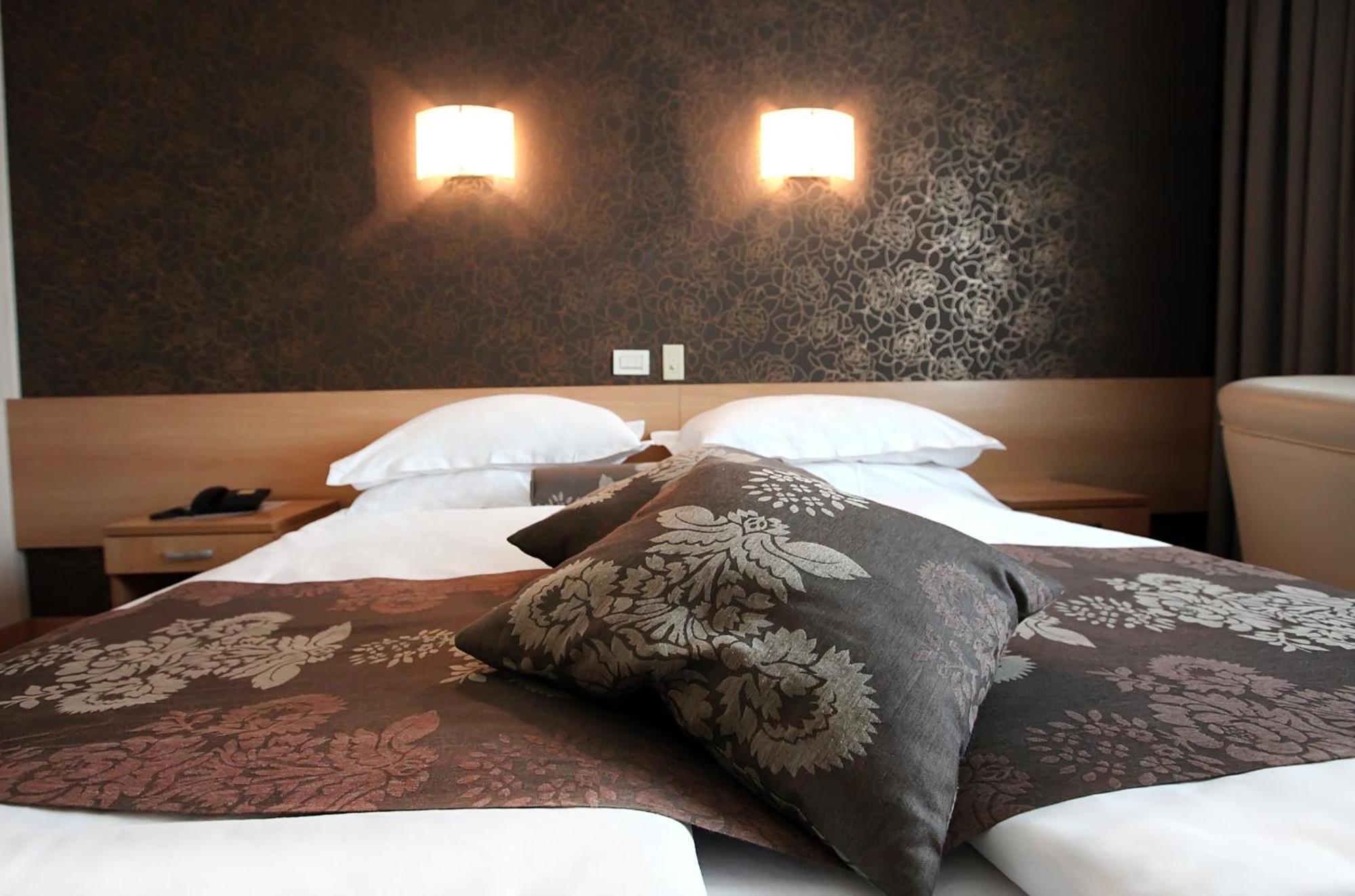 Hotel Zovko Zagreb 세스베트 외부 사진