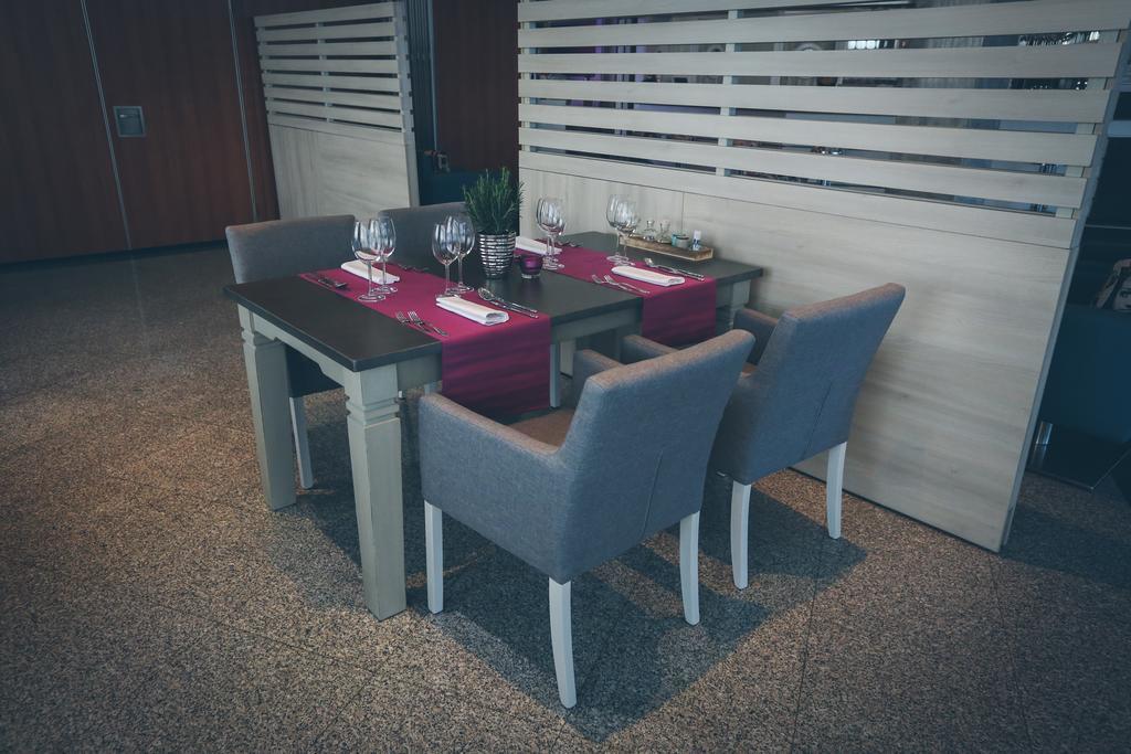 Hotel Zovko Zagreb 세스베트 외부 사진